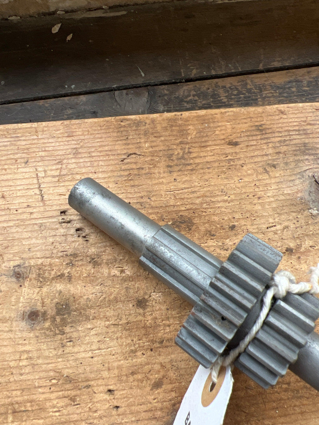 Triumph Tiger Cub gear box Layshaft & 2 gears T1594