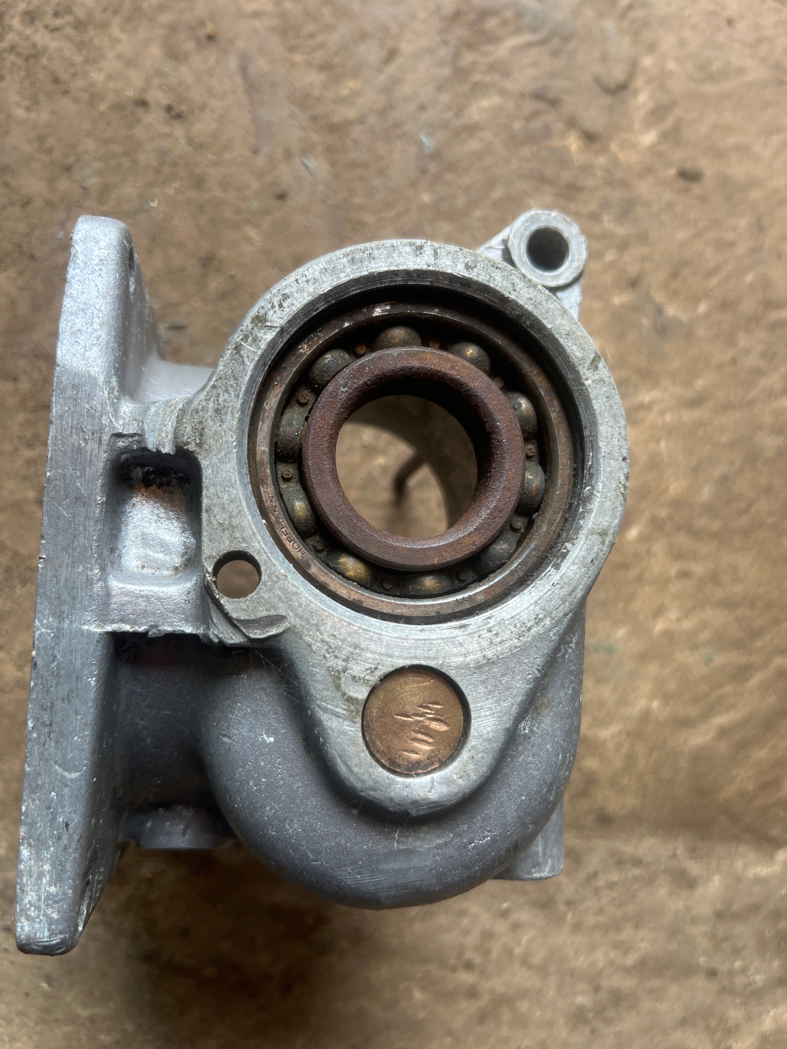 BSA ZA7 BA10 rigid or plunger frame gearbox main case