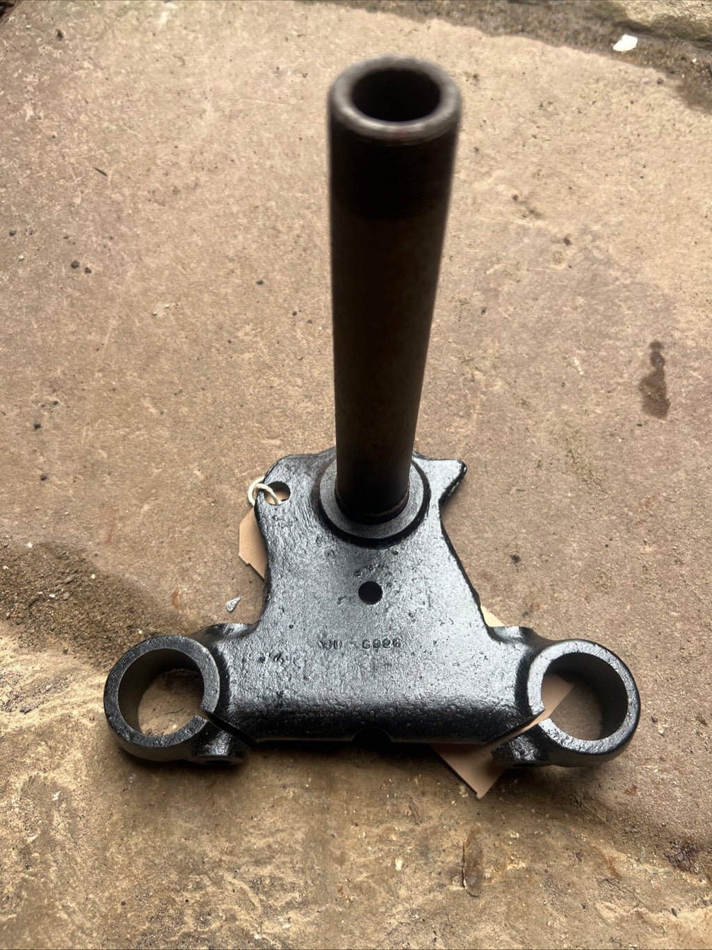 90-5226 Bantam swinging arm type lightweight lower fork yoke