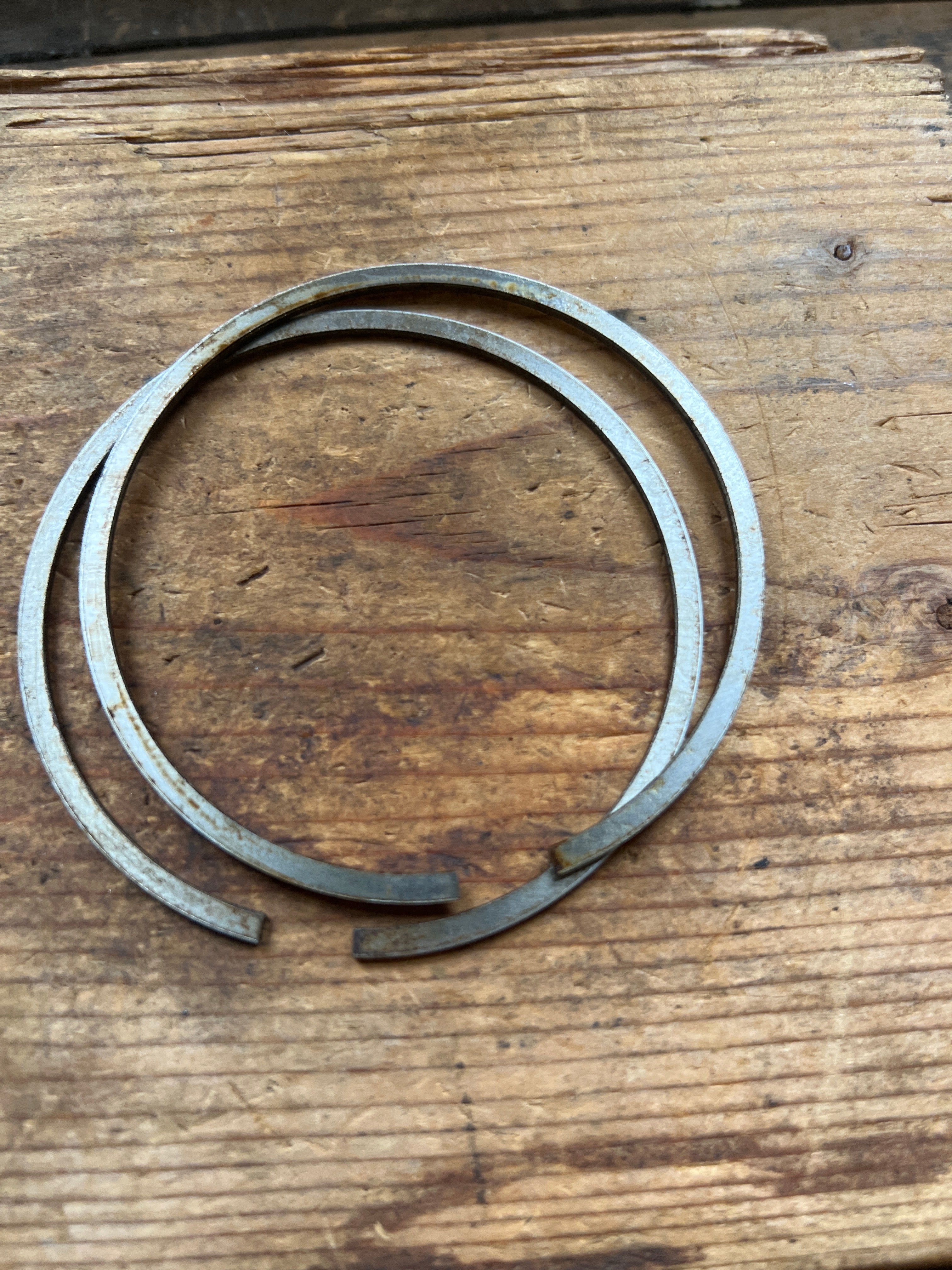 Norton 490cc singles 16H ES2 Inter 18, 500T, 30  compression rings