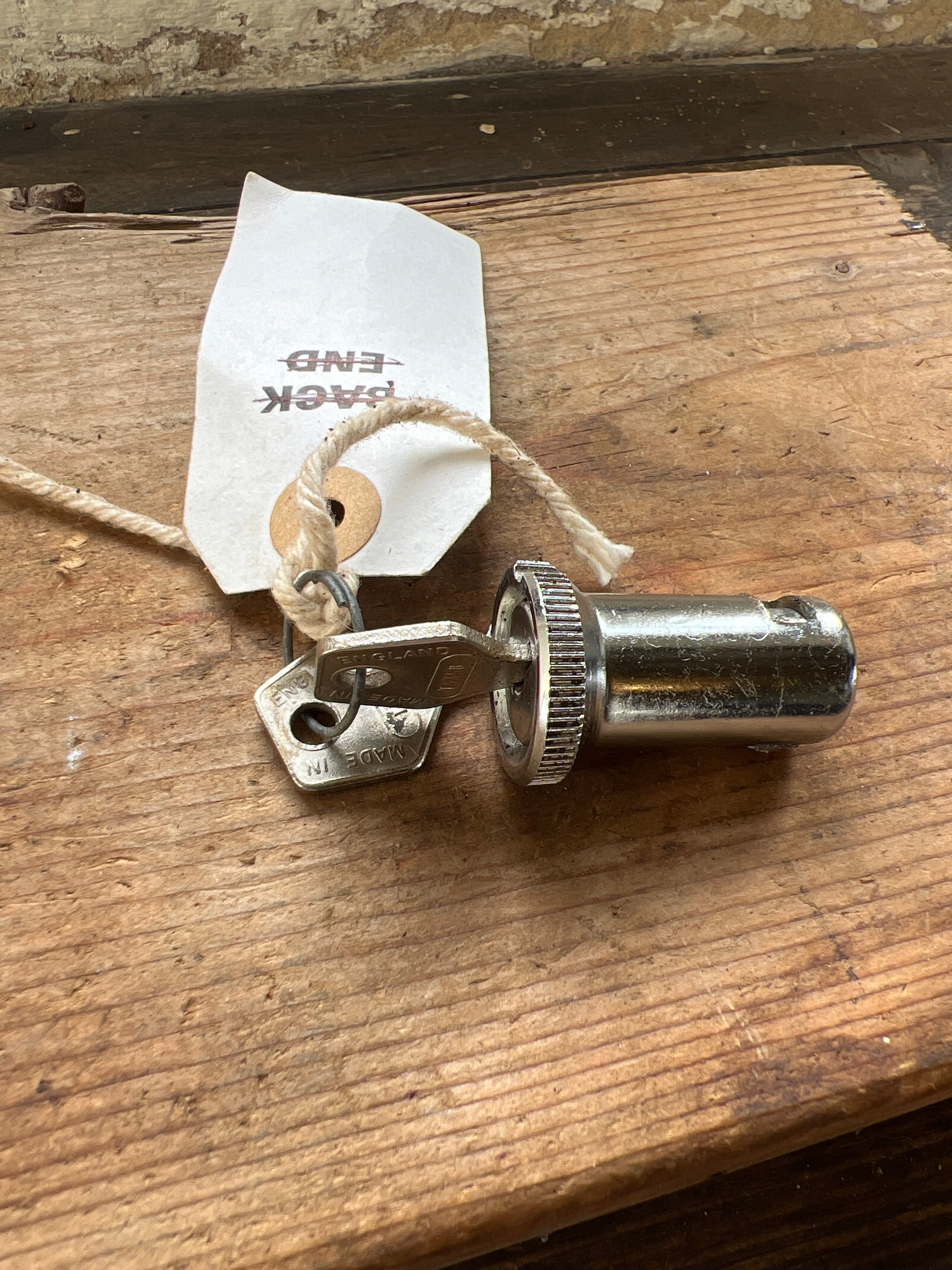 Ariel 3 Parking lock & 2 keys New old stock