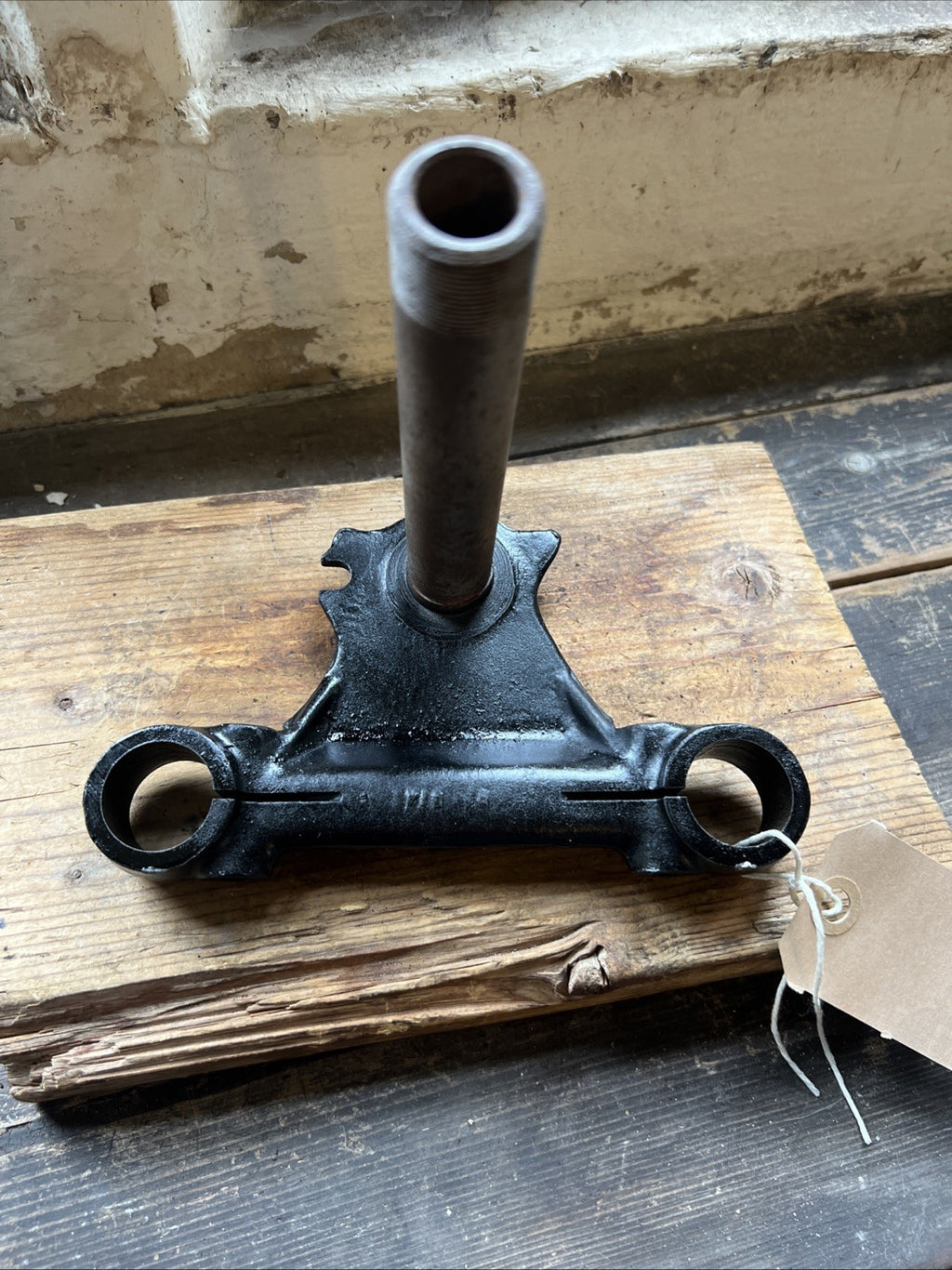 BSA Bantam Bushman 97-3740 Heavyweight Front Fork Lower Yoke NOS