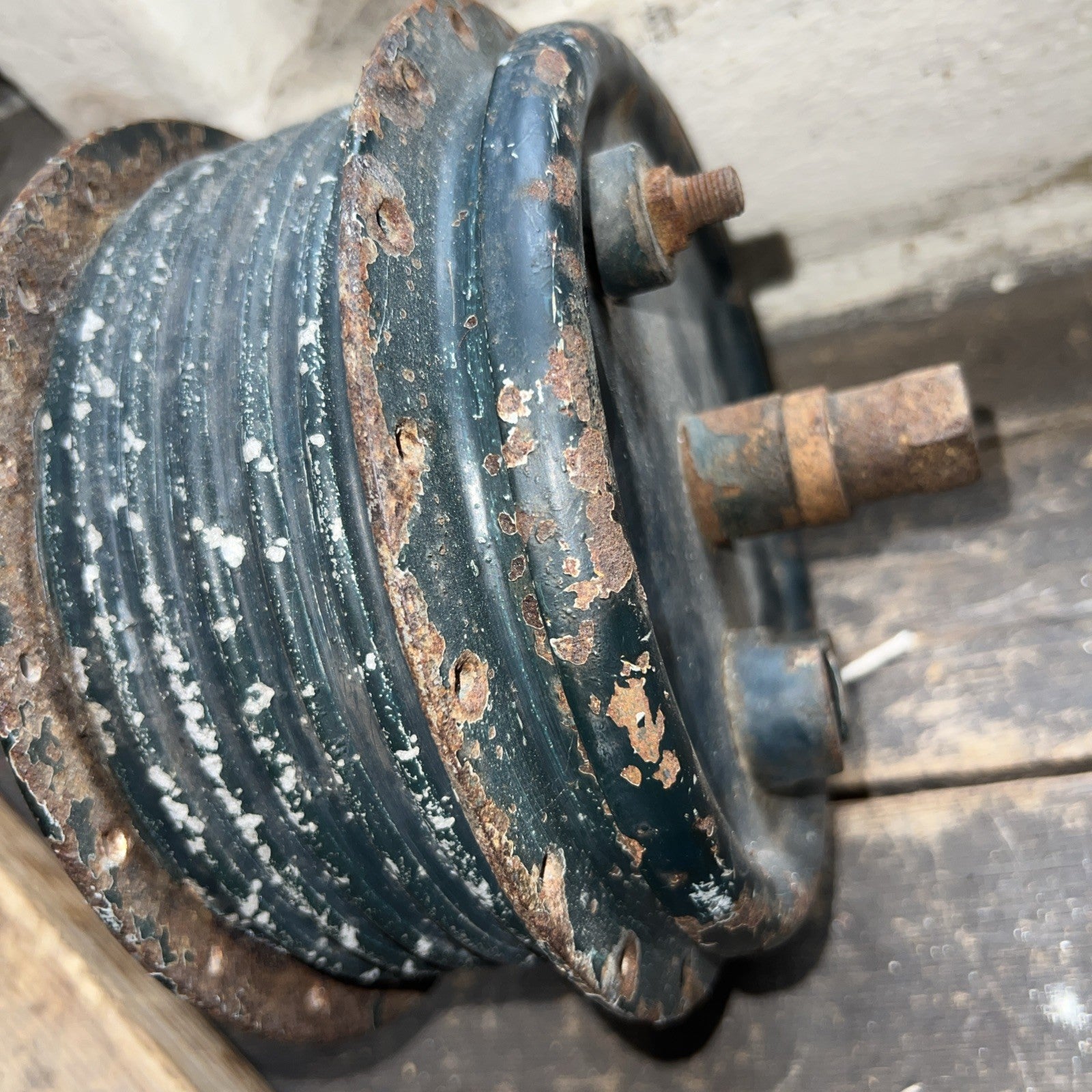 Villiers AMC 250 Front Hub 6” Brake Complete Full Width
