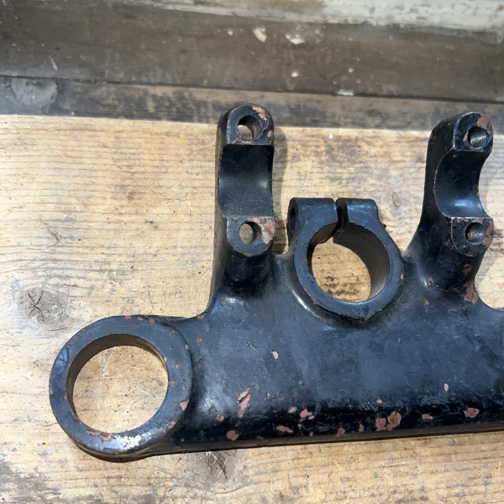 BSA C15 Top Fork Yoke 40-5022 NOS