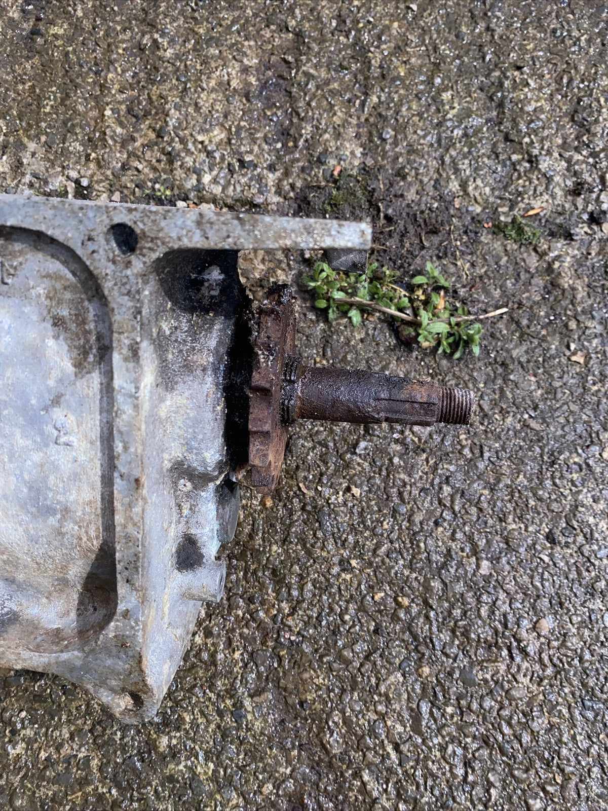 Early Motorcycle Gearbox Villiers 4 Stud Type
