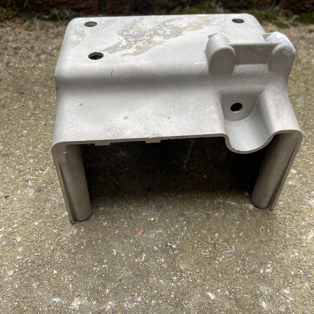 BSA B2555 or B50SS oil in frame type alloy electric box 83-4103