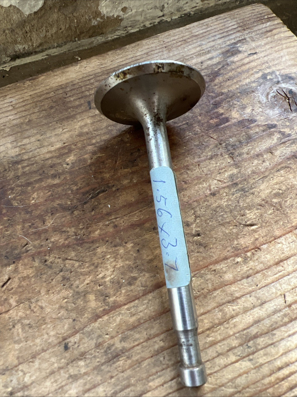 Ariel 350cc Single Iron Head Inlet Valve NOS