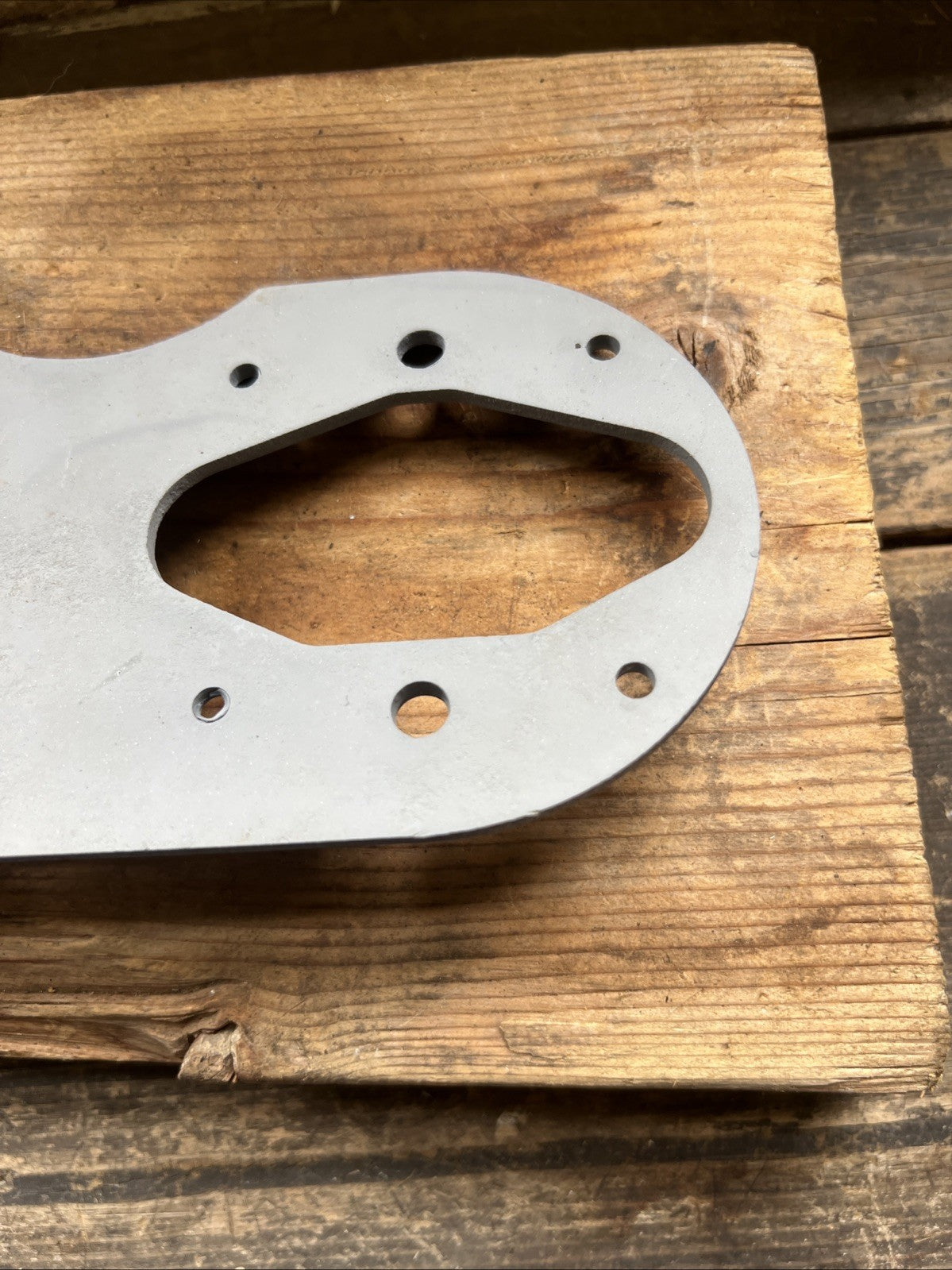 Triumph H3689 TR25W 250cc 1970 Speedo & Tacho Mounting Plate NOS