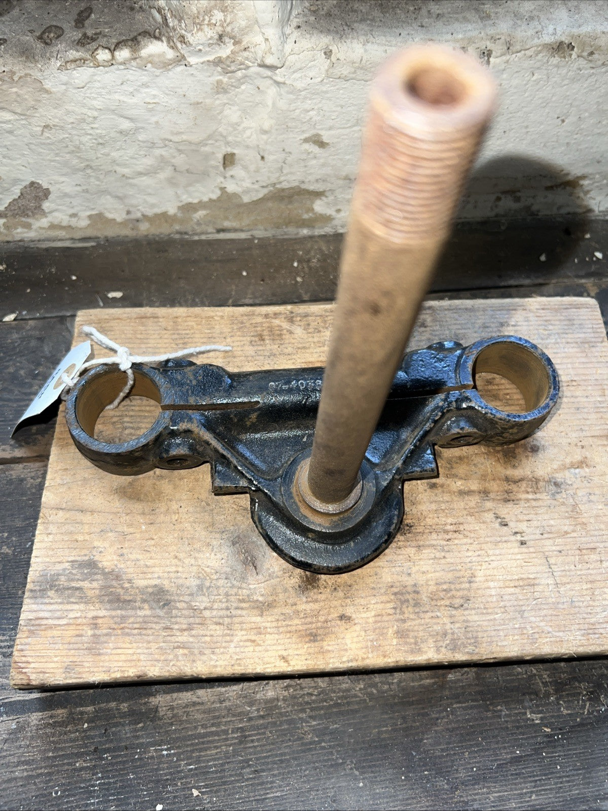 Triumph BSA Twins 650/750 Conical Hub Lower Fork Yoke