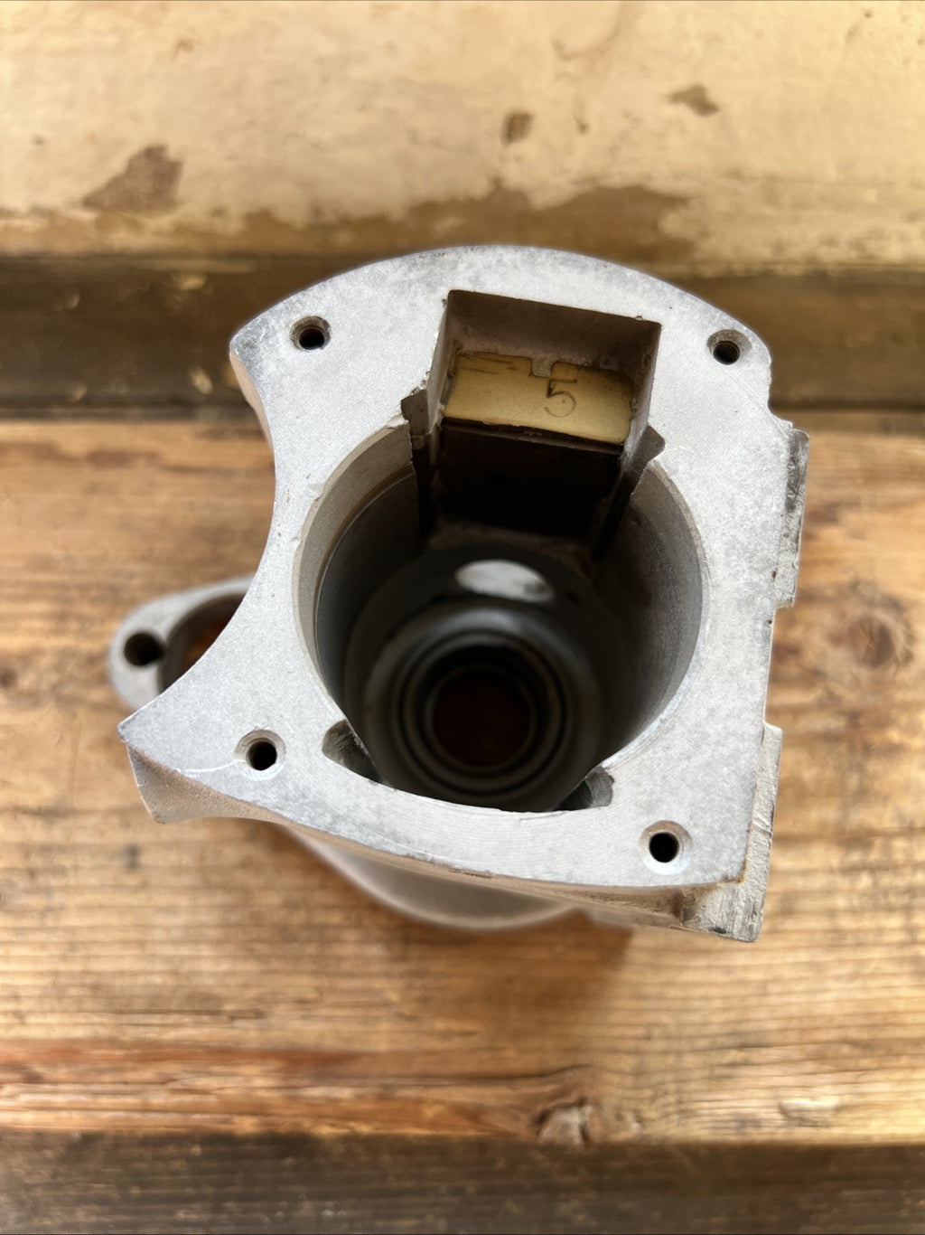Lucas Single Cylinder Mag Dyno Body Anti Clock Used