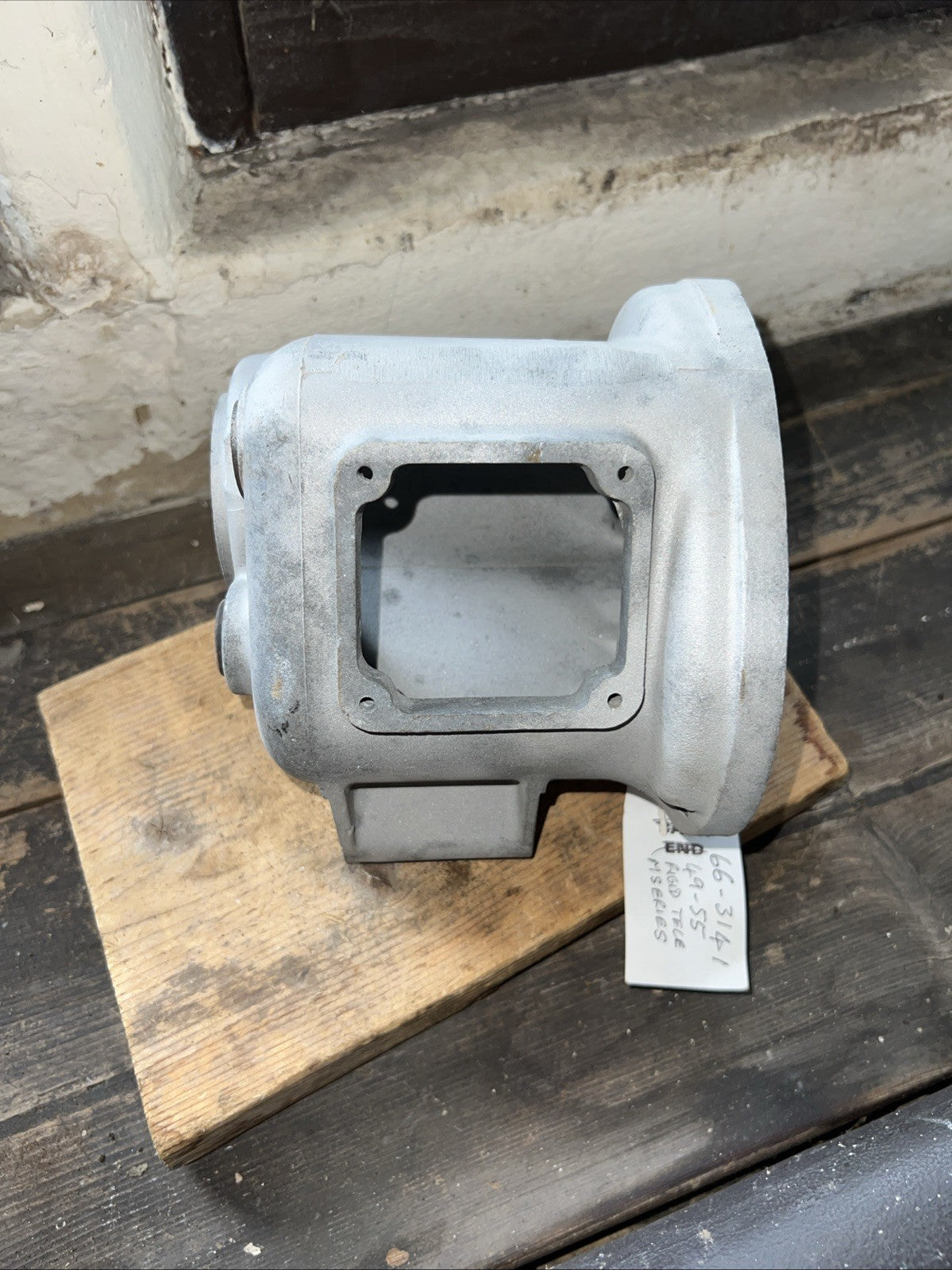BSA 66-3141 M Series 1949-55 Main Gearbox Case Rigid And Plunger Telefork