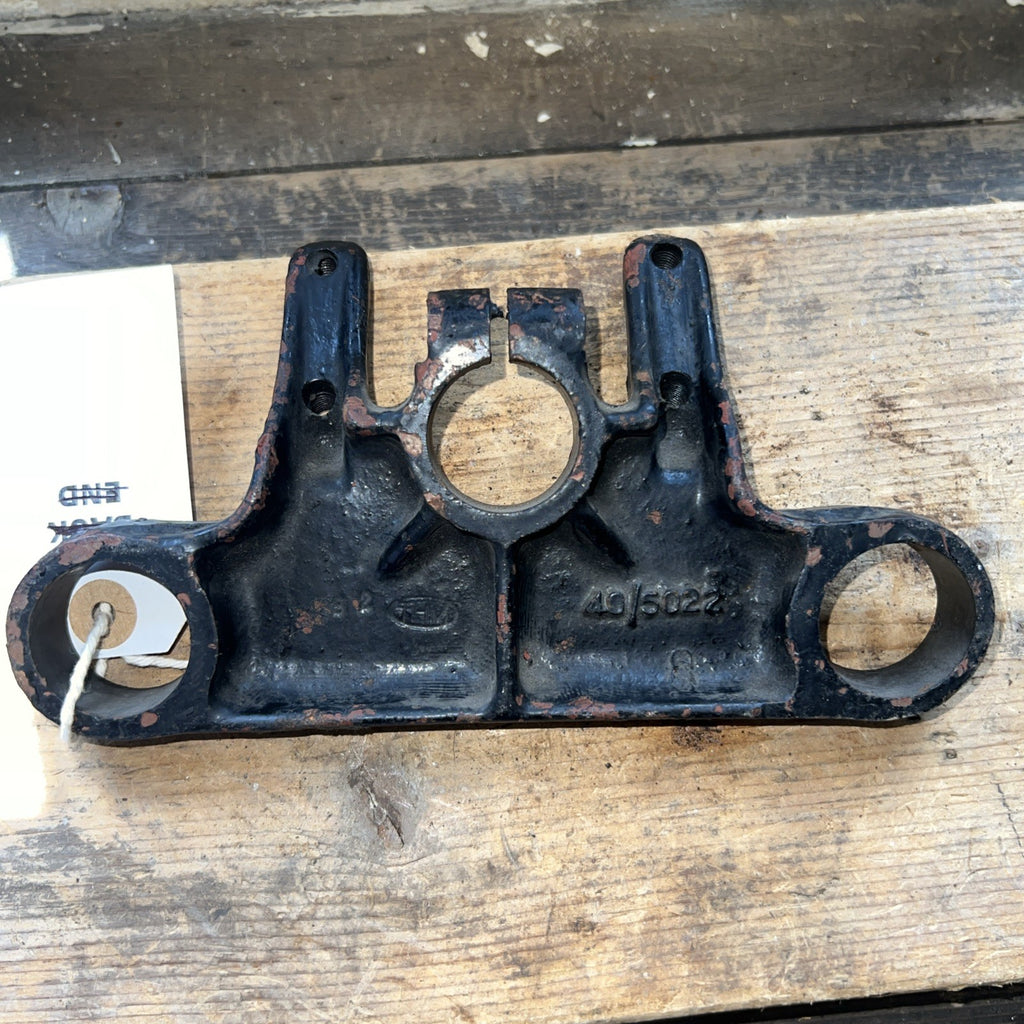 BSA C15 Top Fork Yoke 40-5022 NOS