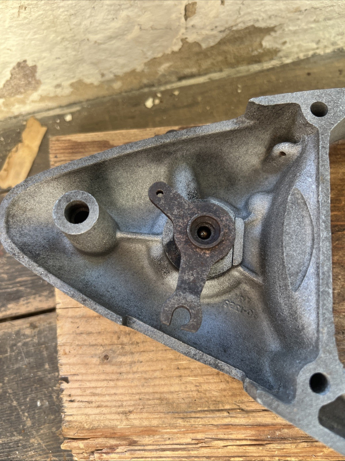 BSA Bantam D5 Etc 90-1325 Left Hand Inner Timing Case With Clutch Lifter