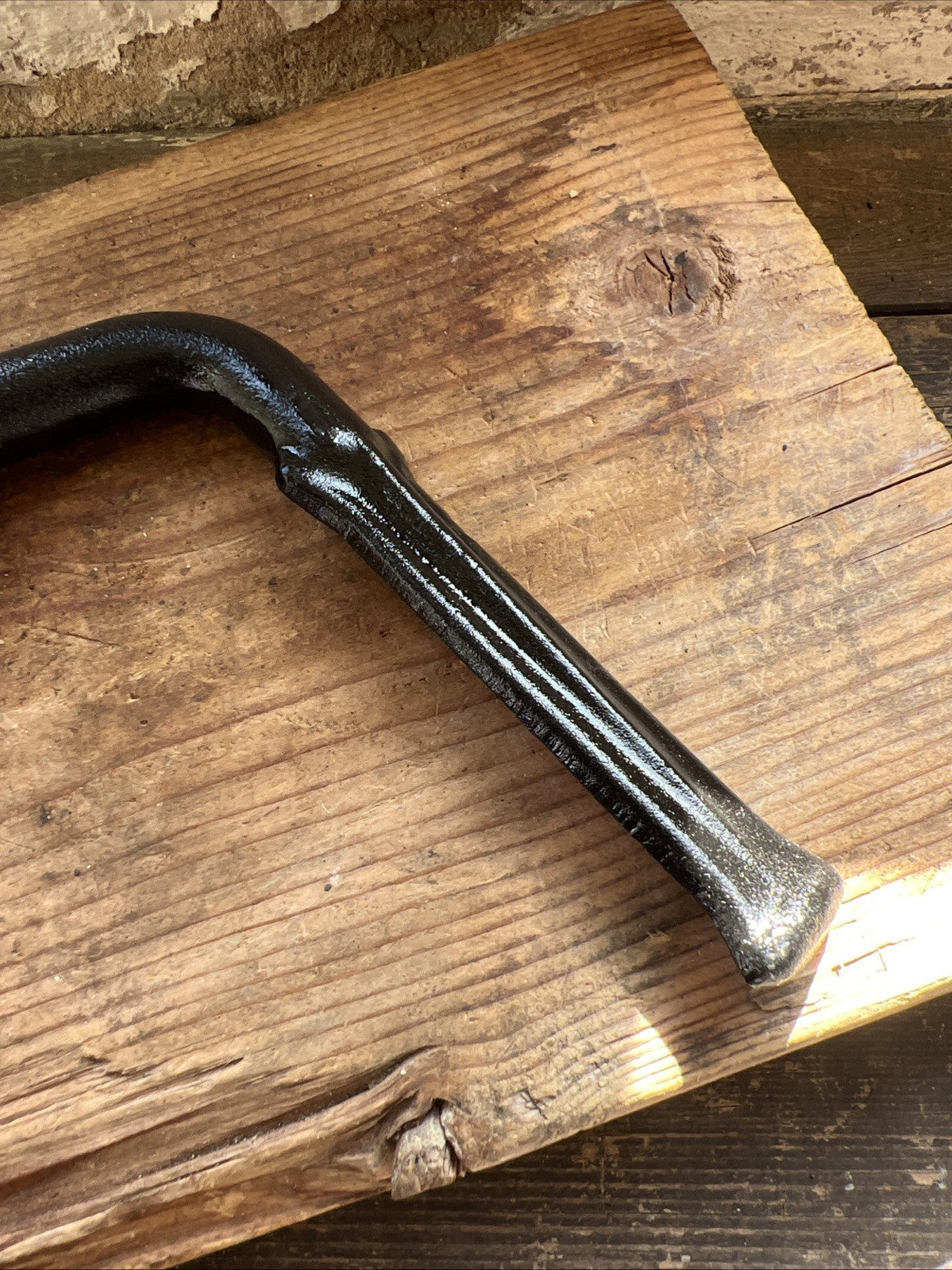 Triumph Daytona Etc 82-4215 Right Hand Front Foot Rest NOS