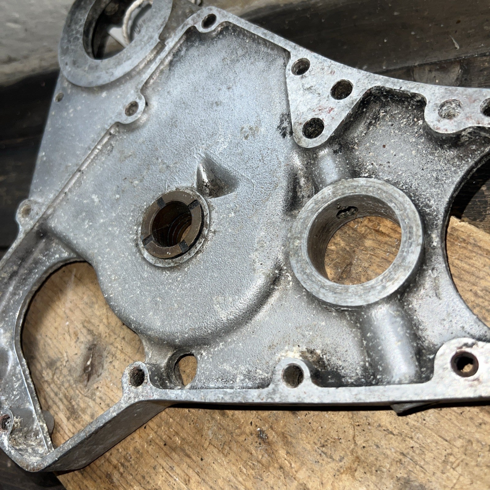 Ariel Huntmaster 650 Inner Timing Cover