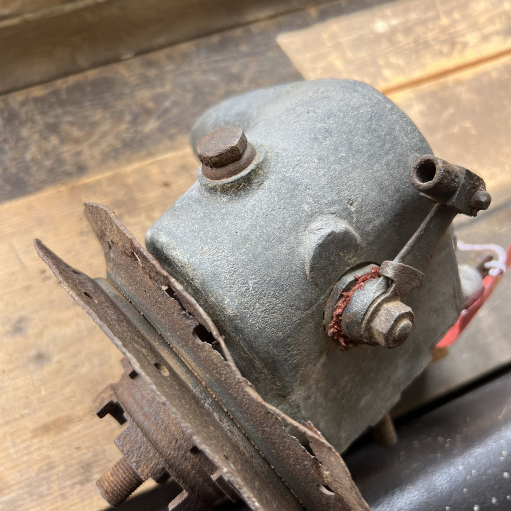 Pre War Sturmey Archer Gearbox Marked TS10581 With Kickstart Shaft