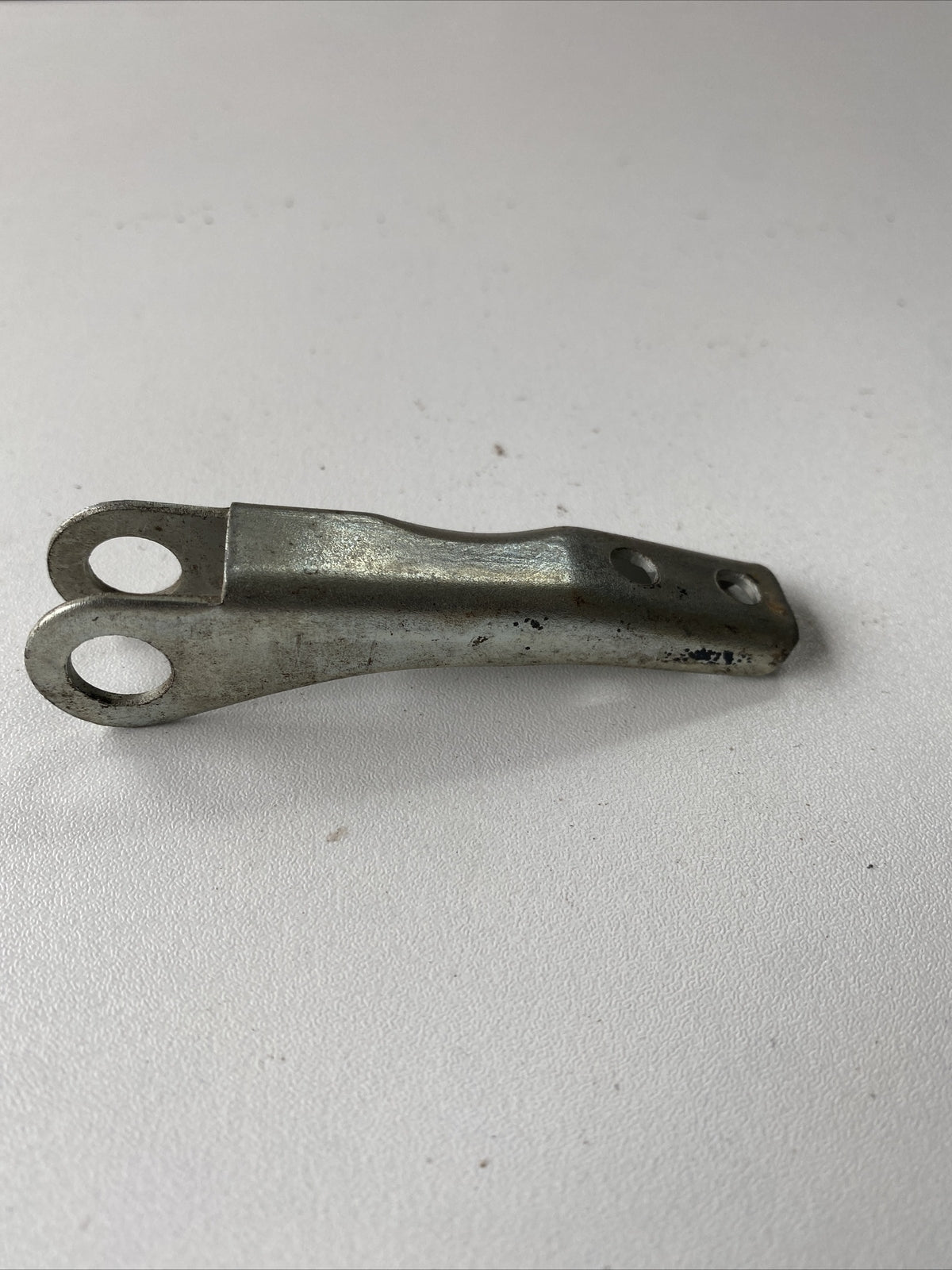 Triumph T150 carb manifold abutment bracket cable