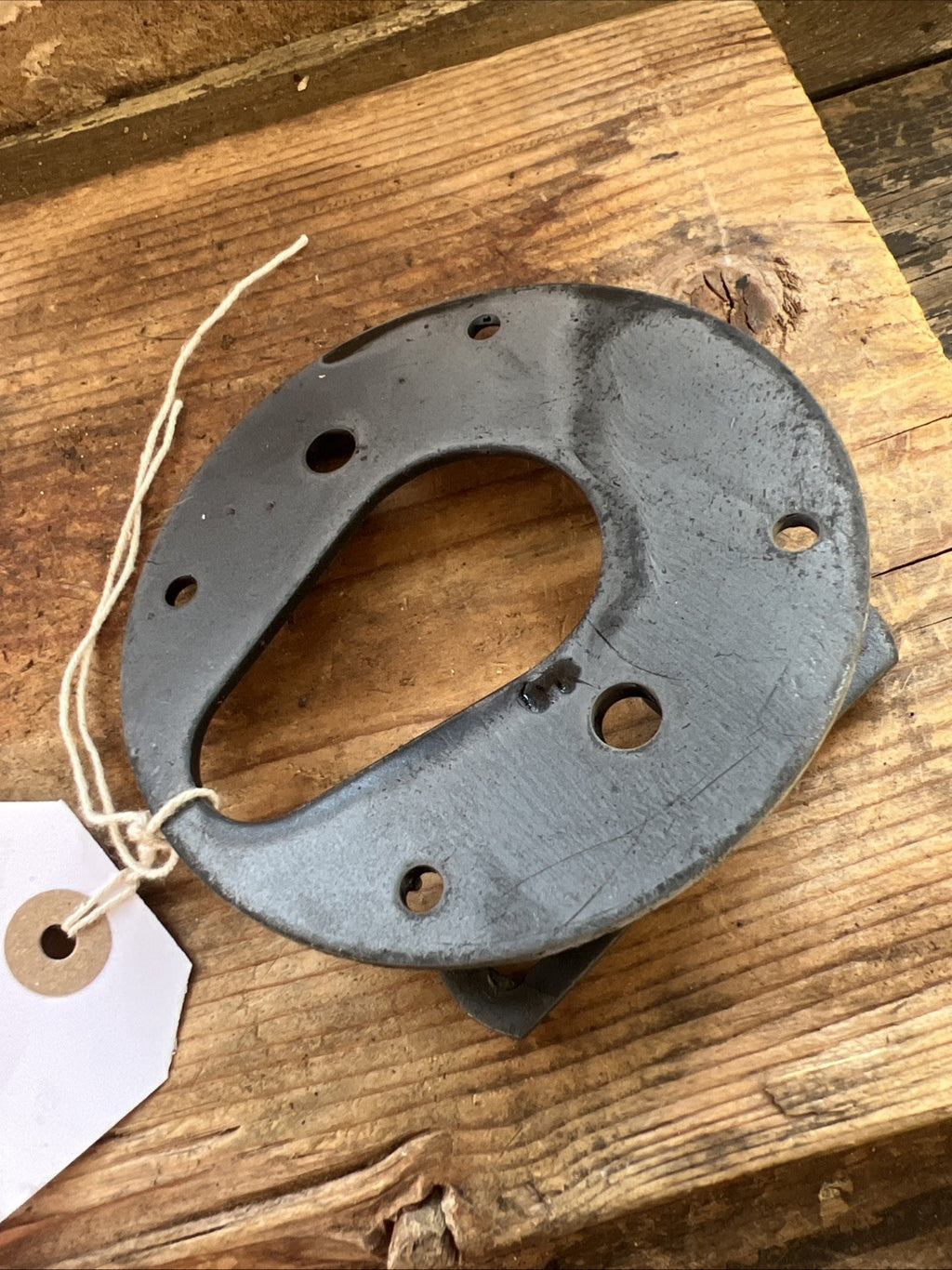 Triumph F8283 TR25W 1979 Speedo Mounting Plate NOS