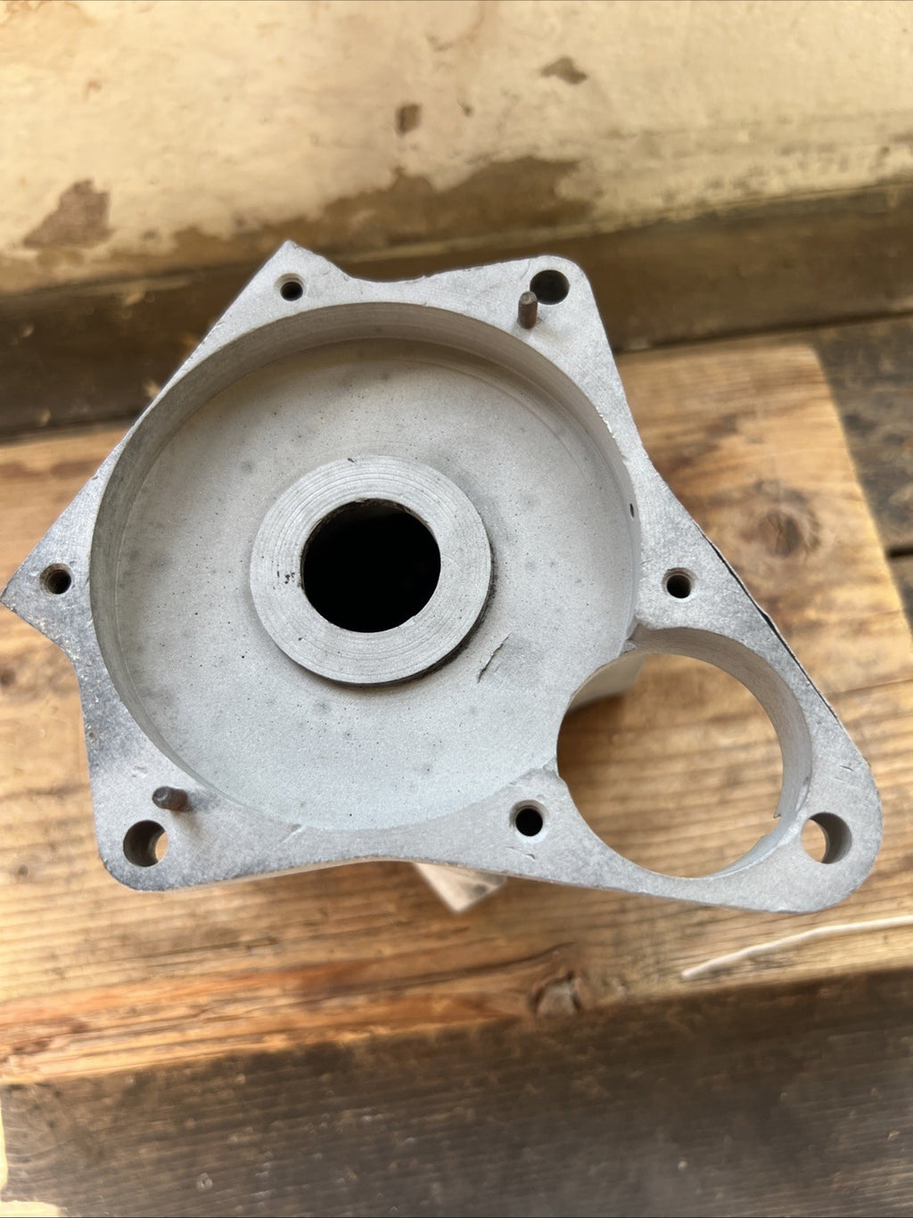 Lucas Twin Cylinder Clockwise Mag Dyno Main Case Used