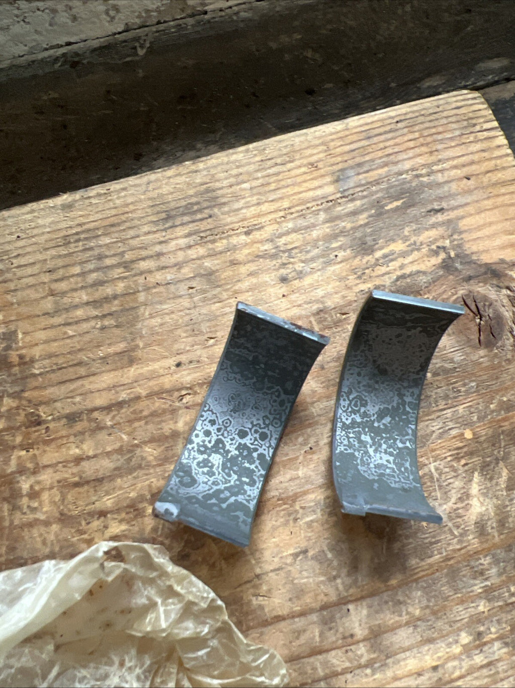Triumph 71-1481  Pair Of Big End Shells