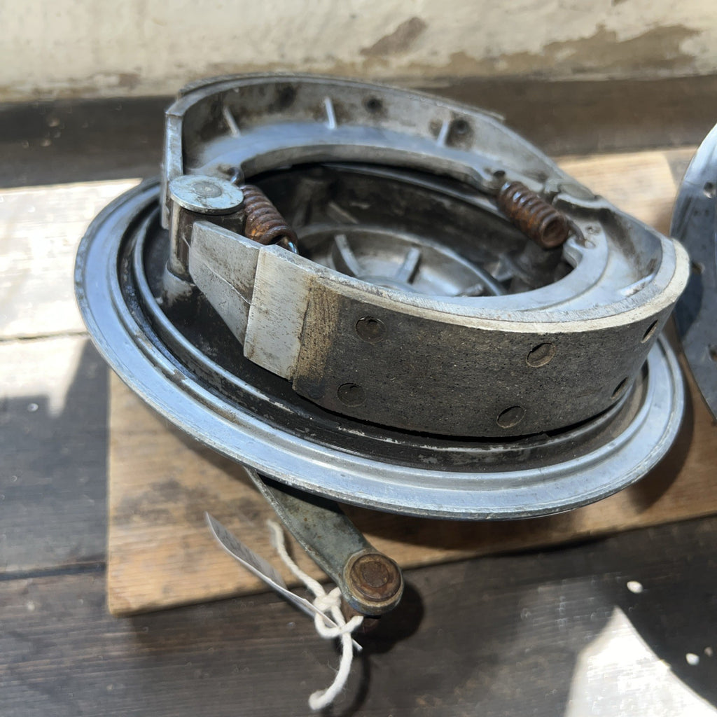 Harley Davidson/Aermachi Alloy Rear Brake Wheel Hub Complete With Brake Plate