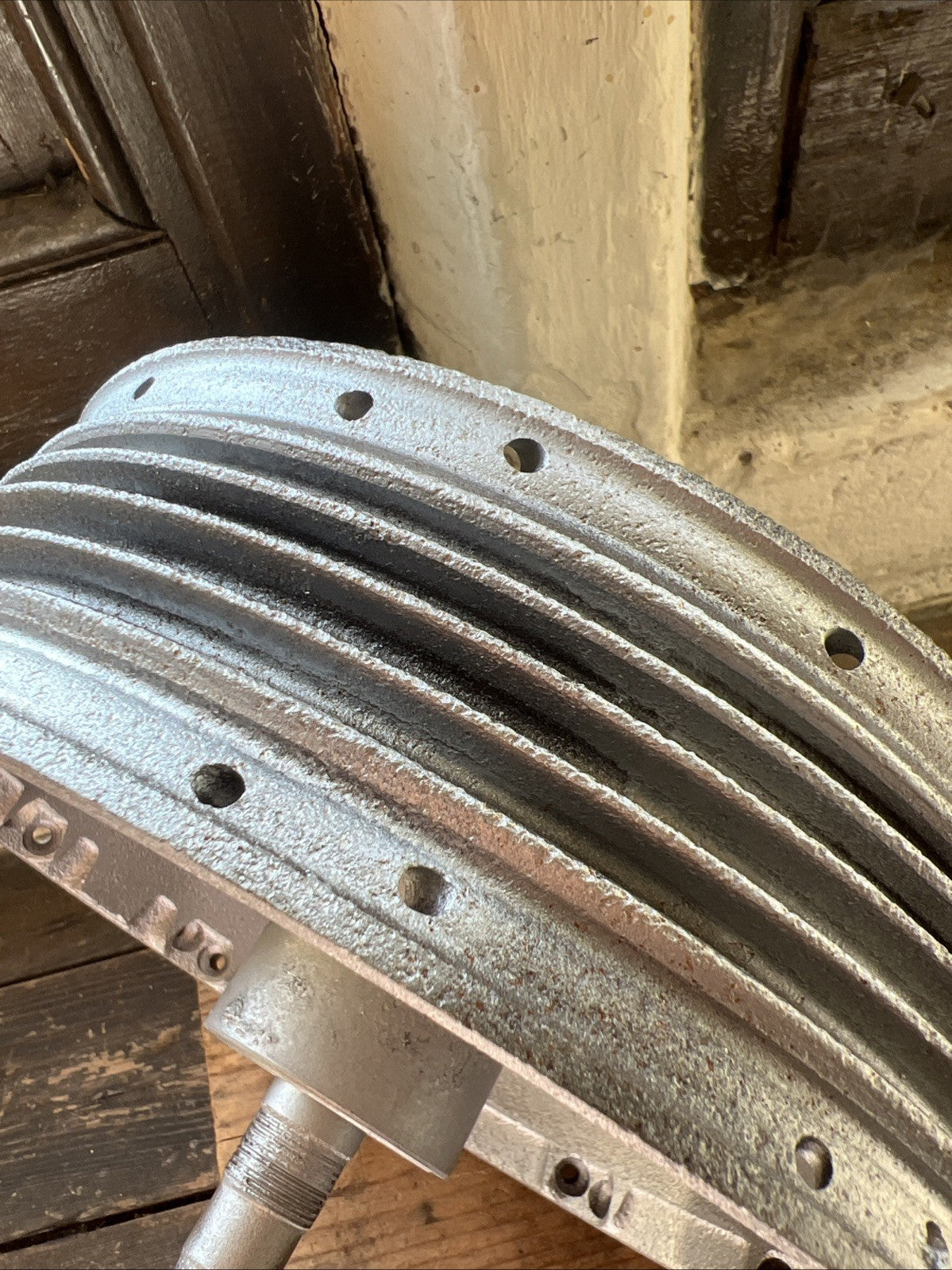 Triumph/BSA 650 Pre Unit Twins 8” Full Width Cast Iron Front Hub With Spindle