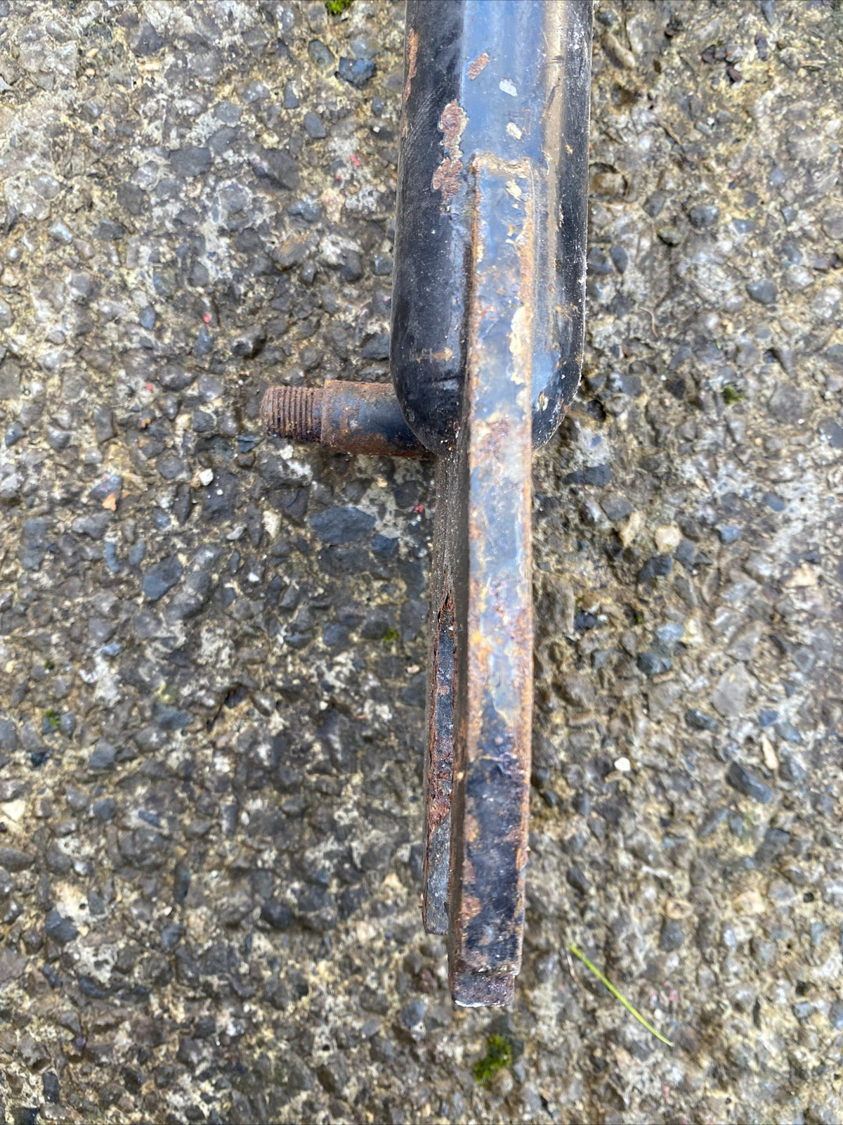 Motorcycle BSA C15 swinging arm with bushes