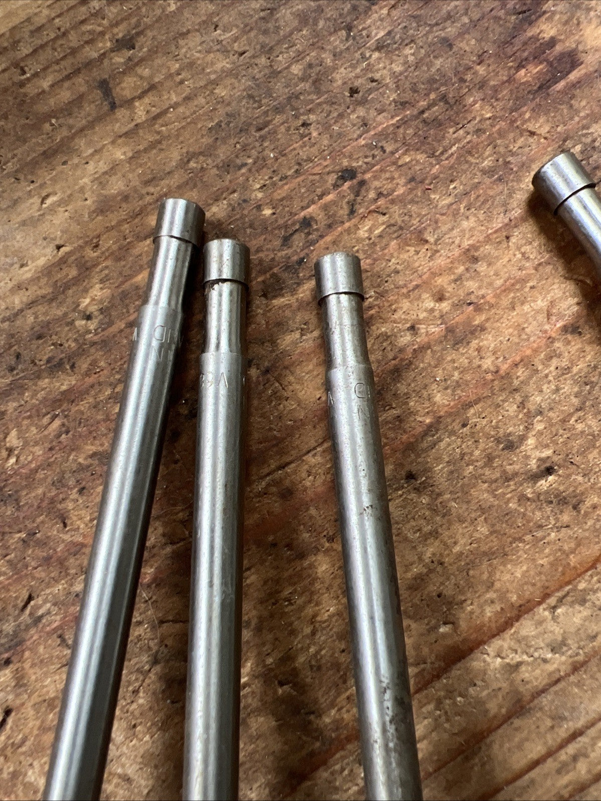 Velocette LE 150 200cc Vogue Twin 1949-66 Full Valve Set Of 4 Inlet & Exhaust