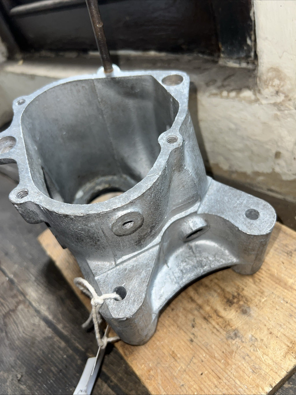 BSA 29-5445 C11 Etc Gearbox Main Shell With Bush NOS