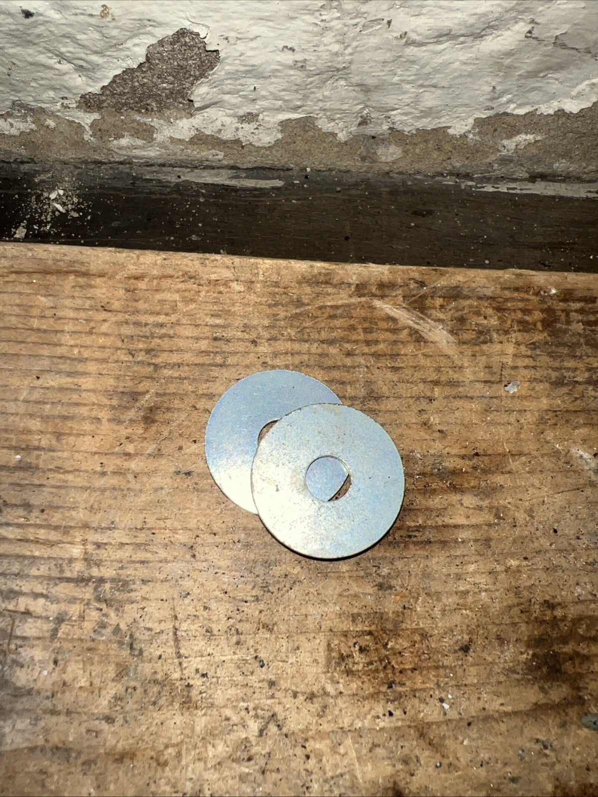 BSA A65 Etc OIF 2 1/2 Gallon Petrol Tank Washers For Centre Petrol Tank Fixing