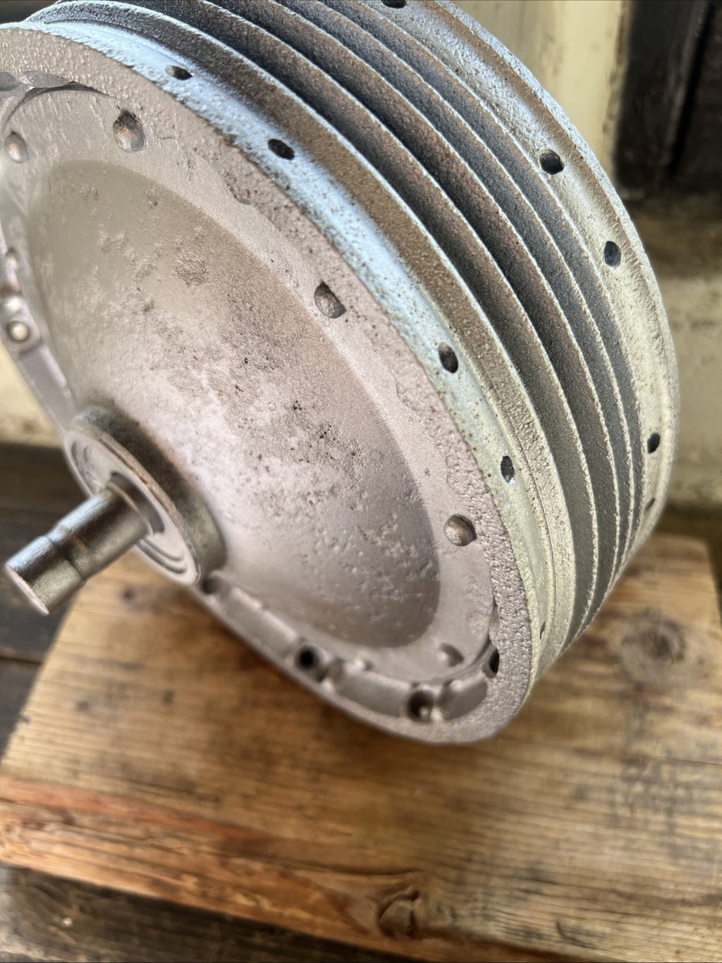 Triumph/BSA 650 Pre Unit Twins 8” Full Width Cast Iron Front Hub With Spindle
