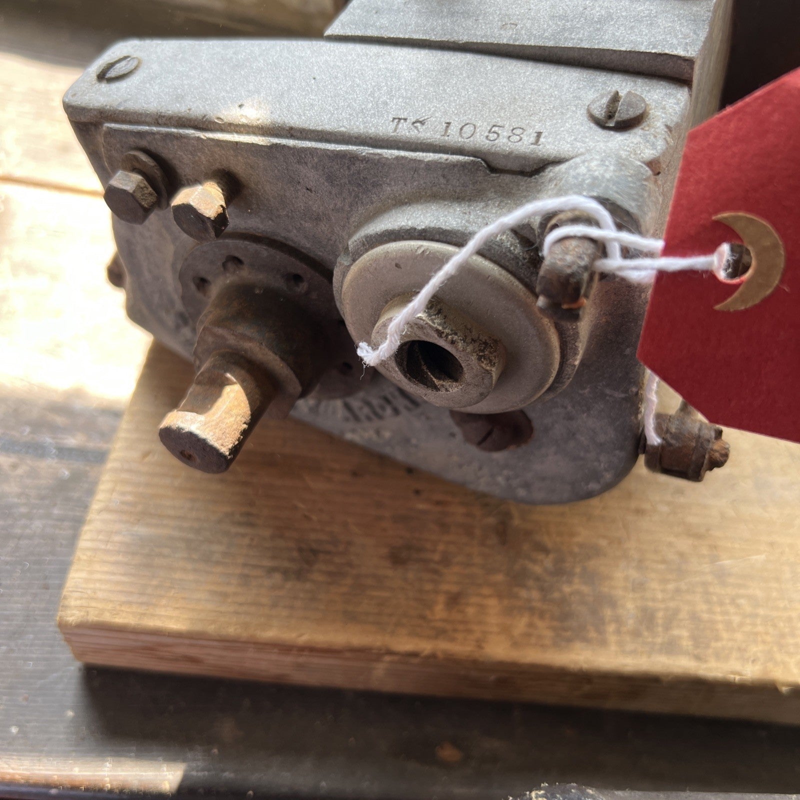 Pre War Sturmey Archer Gearbox Marked TS10581 With Kickstart Shaft