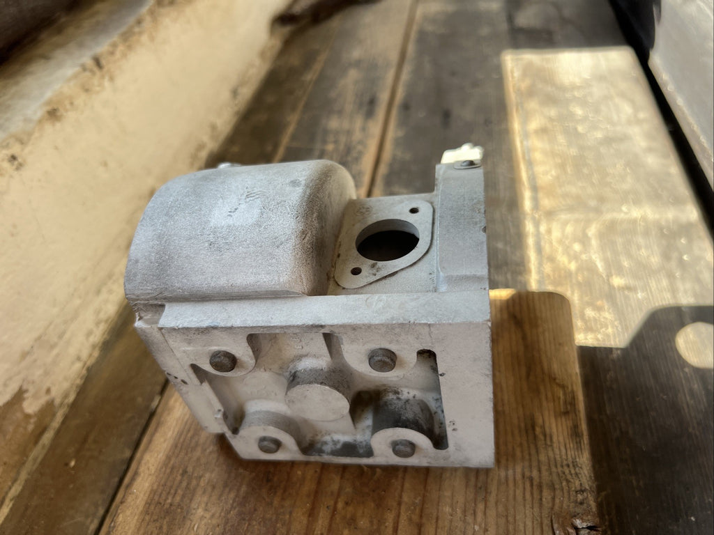 Lucas Single Cylinder Mag Dyno Body Anti Clock Used