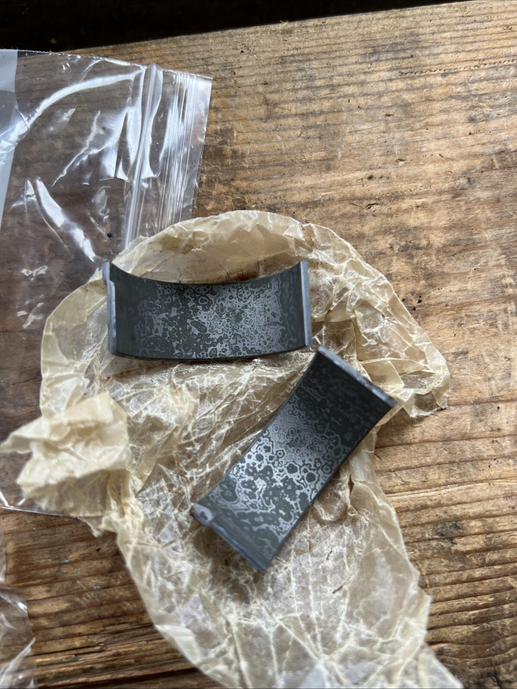 Triumph 71-1481  Pair Of Big End Shells