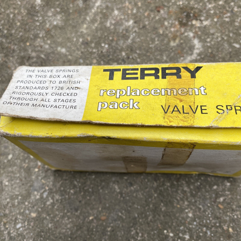 Triumph 6T T110 1961 Valve Spring Set Motorcycle Triumph 6T T110 1961