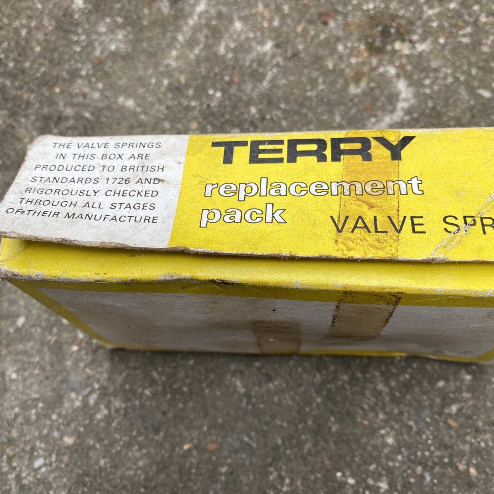 Triumph 6T T110 1961 Valve Spring Set Motorcycle Triumph 6T T110 1961