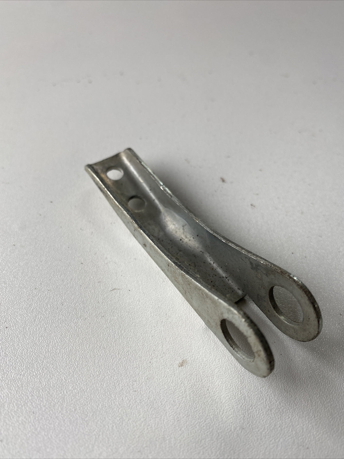Triumph T150 carb manifold abutment bracket cable