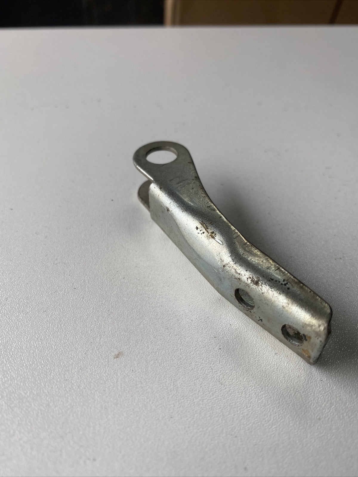 Triumph T150 carb manifold abutment bracket cable