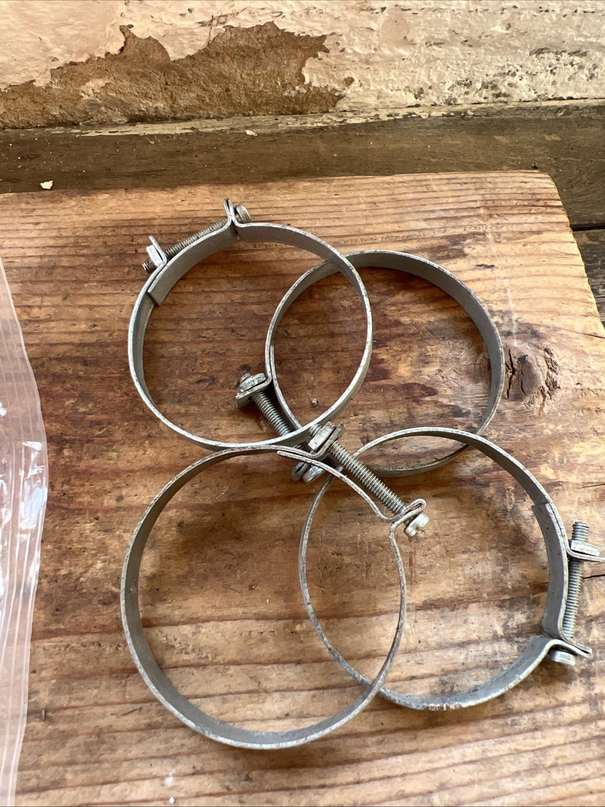Triumph BSA Rubber Inlet Clips 2” Dia NOS