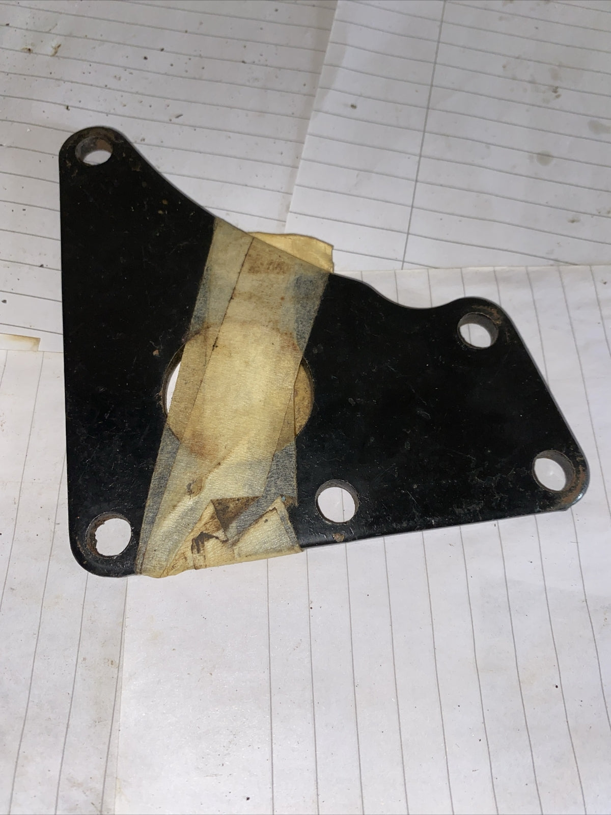 Triumph 650 750 Unit Conical Type Rear Hub Rear Left Hand Engine Plate f1-3023