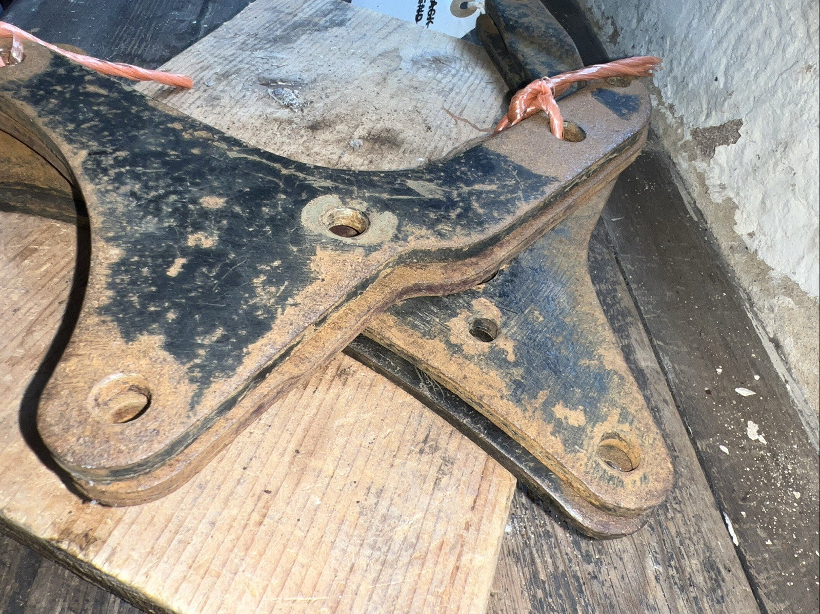 BSA A7 A10 Swinging Arm Complete Set Of 4 Rear Engine Plates
