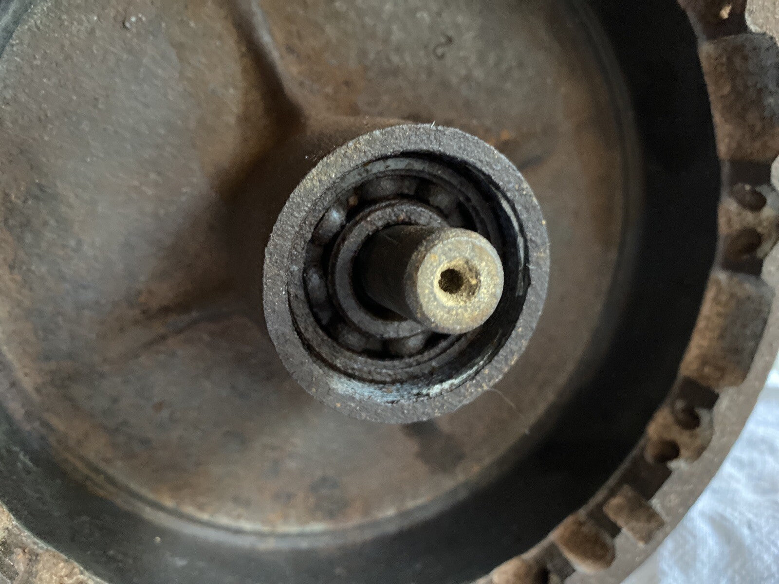 BSA C15 Front Hub With Spindle Classic Bike Motorbike Part