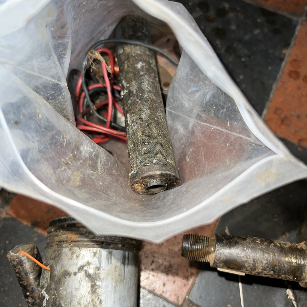 Italian MV Remains Of Bottom End In Bits Single Cylinder Push Rod Type