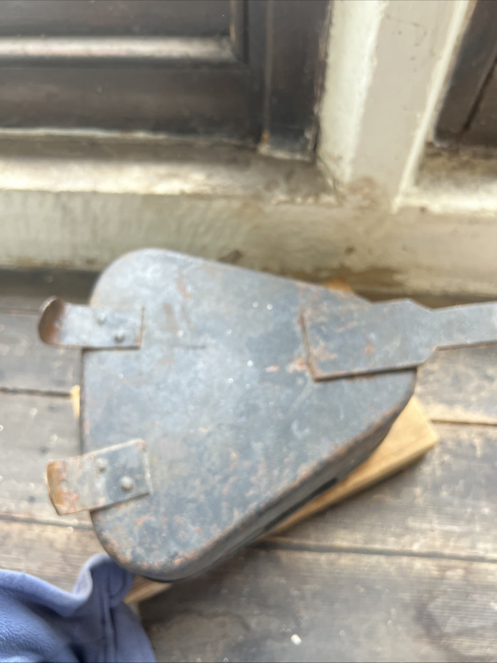 Old Rigid Frame Tool Box 3 1/4 “ Deep