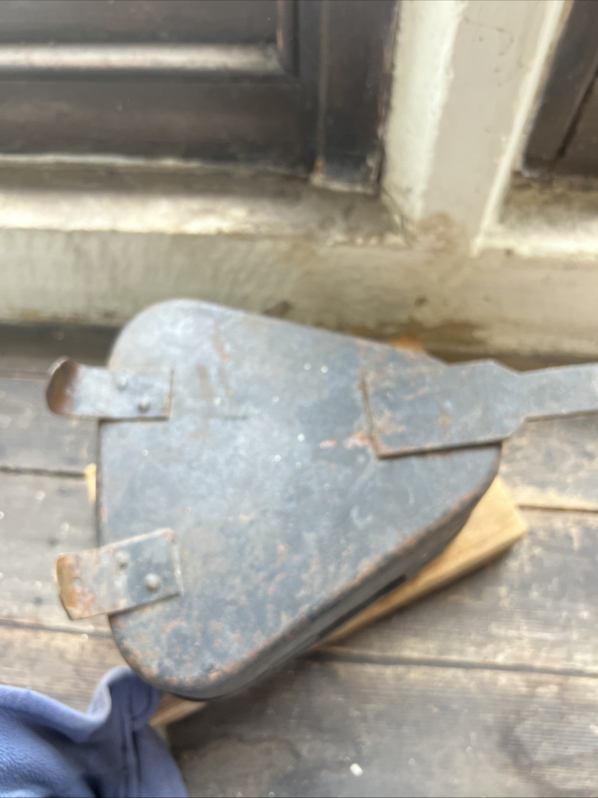 Old Rigid Frame Tool Box 3 1/4 “ Deep