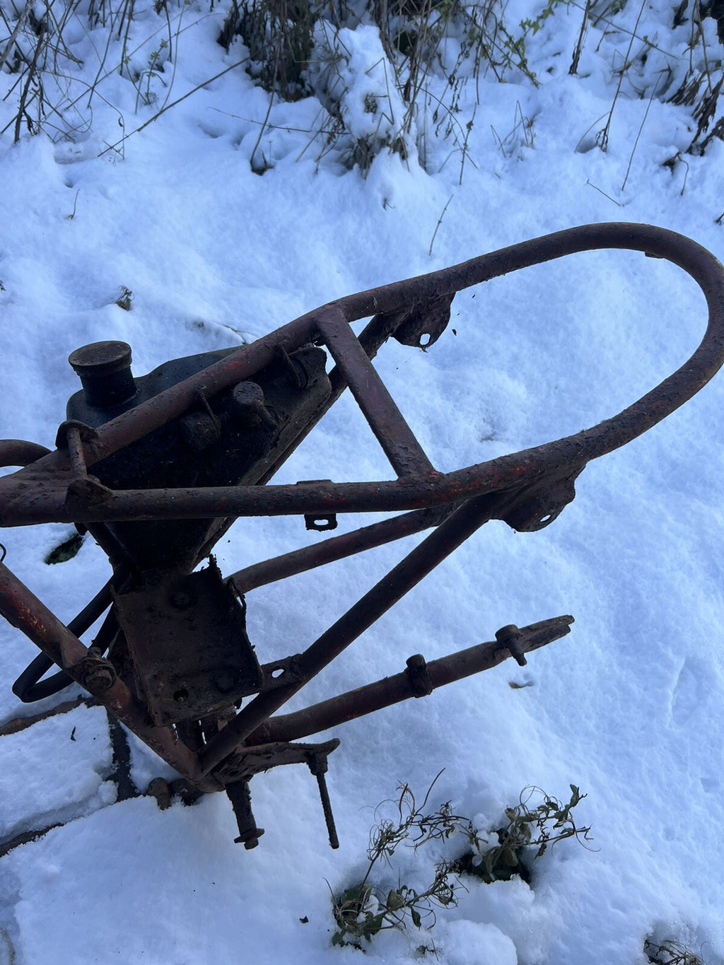 BSA Starfire Frame With Oil Tank