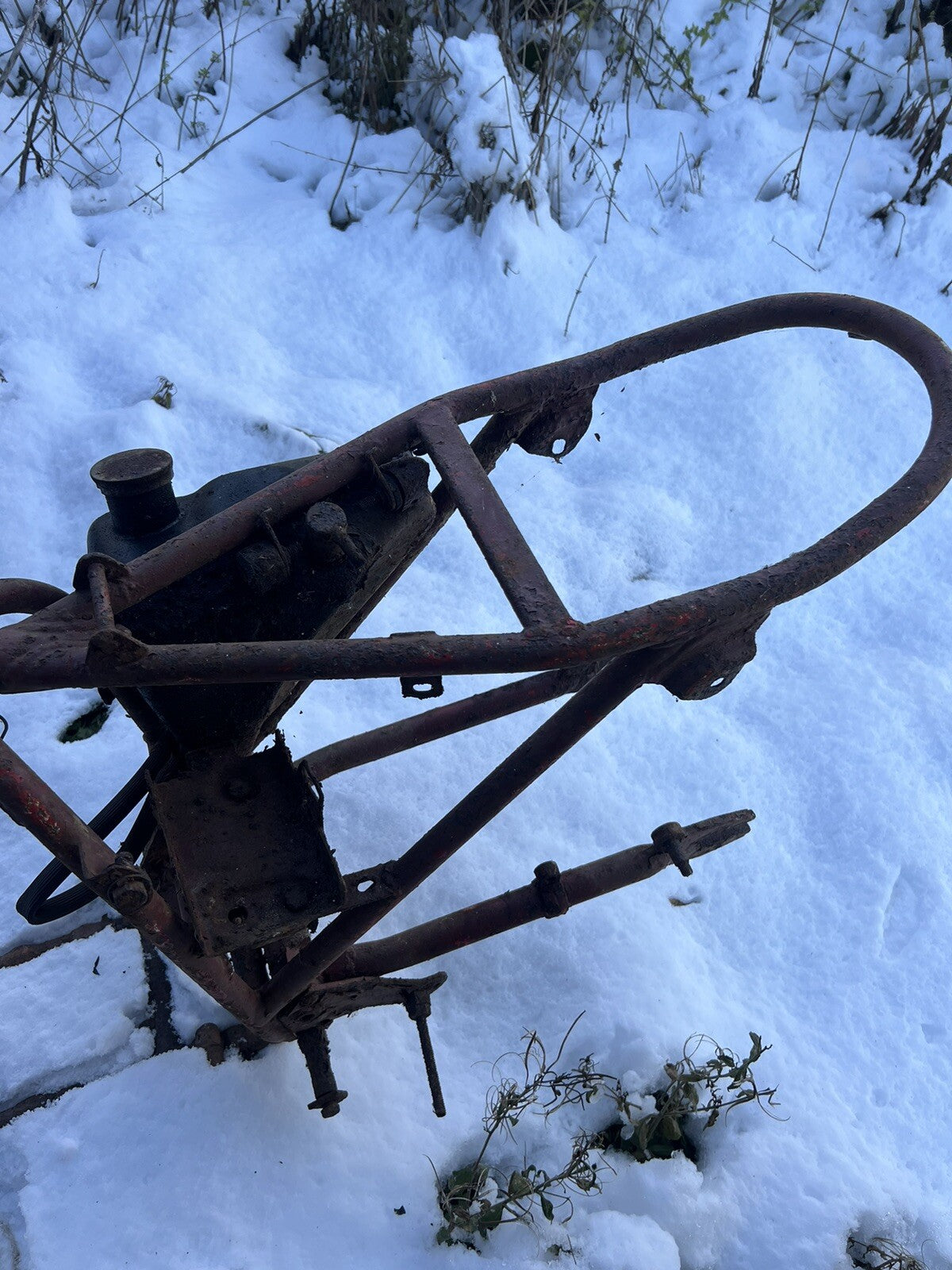 BSA Starfire Frame With Oil Tank