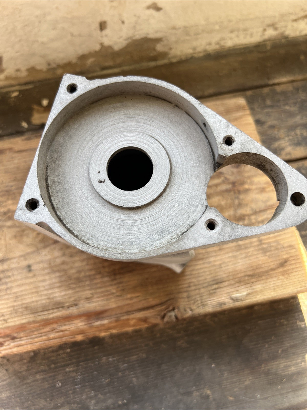 Lucas Single Cylinder Mag Dyno Body Anti Clock Used