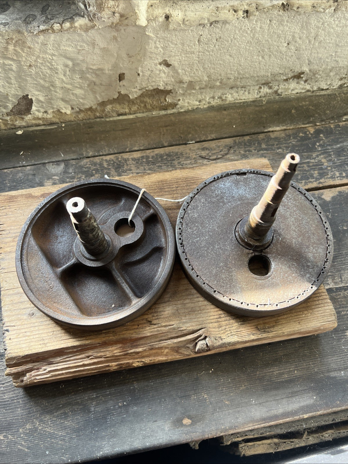 BSA Bantam D1 Etc Early Crank Shaft Wheels With Good Shafts