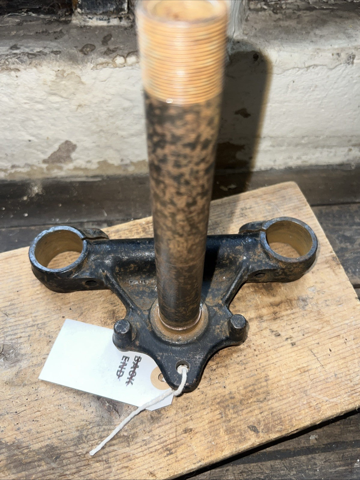 BSA C15 Standard Lower Yoke 40-5042/41 NOS
